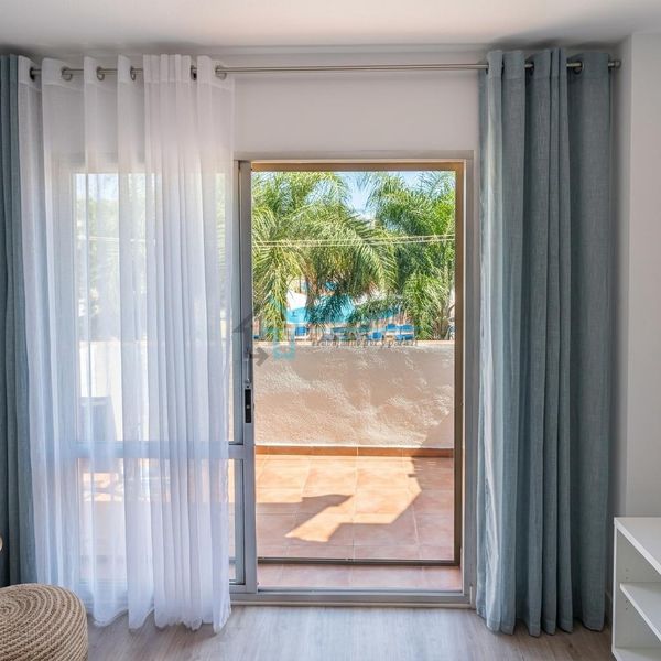 Foto c00f27c5-6996-427c-8a61-49aa83b46c22. Apartament amb aparcament piscina a Playa Norte Peñíscola