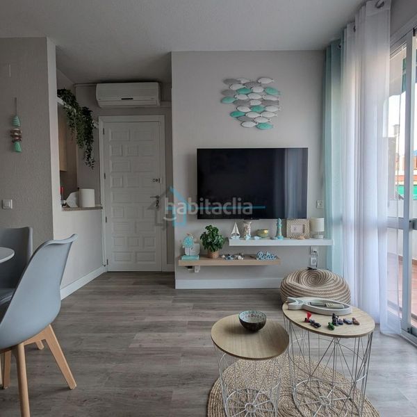 Foto c08cf868-b135-4932-8a2e-82951b3d6b6e. Apartament amb aparcament piscina a Playa Norte Peñíscola
