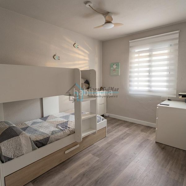 Foto e66b1d56-d42b-466c-8efd-8dc9374a5334. Apartament amb aparcament piscina a Playa Norte Peñíscola