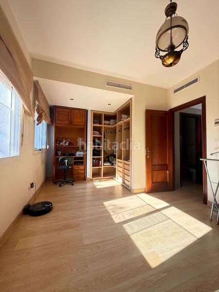 Foto a29c9ed0-cc80-4a85-be70-3906826dd2aa. Reihenhaus mit parking in Zona Calvario Estepona