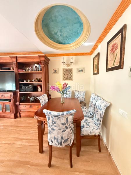 Foto fb64571d-d55f-4874-8e82-57054e751b4e. Reihenhaus mit parking in Zona Calvario Estepona