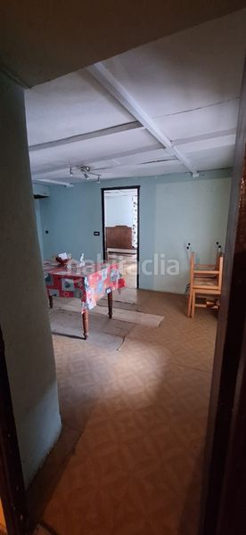Foto d706f876-64d8-43a8-b234-c1282abb0e0d. Casa adossada a Vegadeo