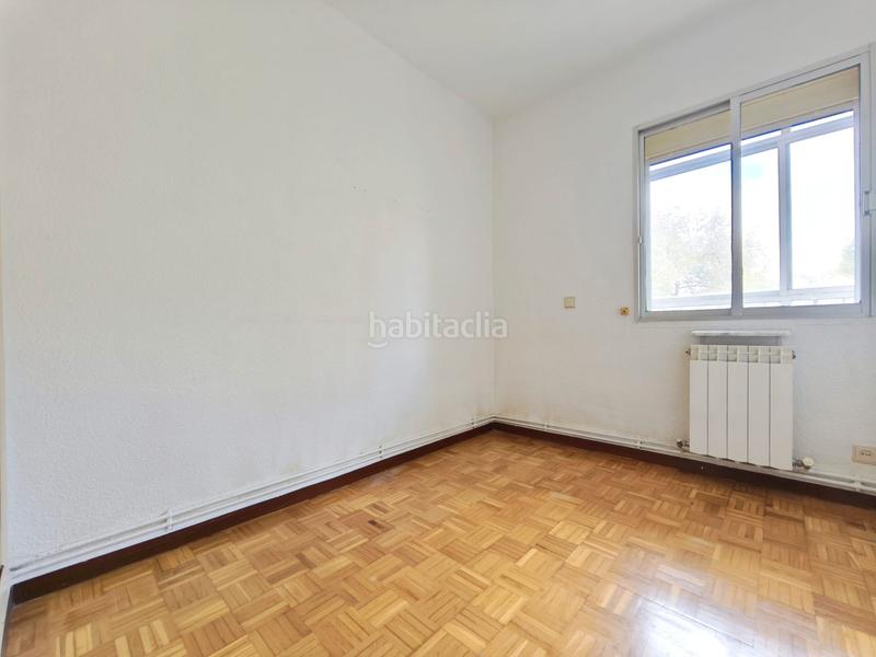 Foto da116f4e-857f-47d2-9179-d423a7730484. Piso  en venta en peñagrande en Pilar Madrid