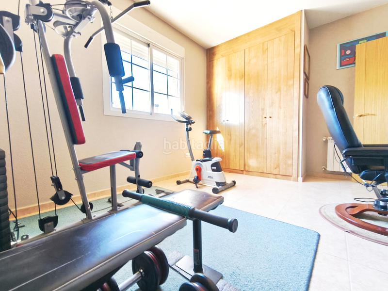 Foto 00d6f7ff-73d7-4979-8e66-6c971d9b6bb5. Chalet avec cheminée chauffage parking dans Arcicóllar