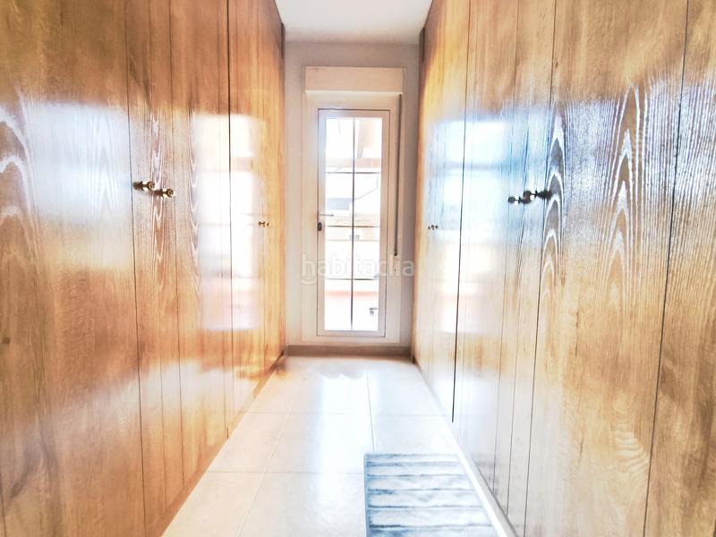 Foto c9e05be9-d51c-42ab-8f66-b255ae8796b5. Chalet avec cheminée chauffage parking dans Arcicóllar