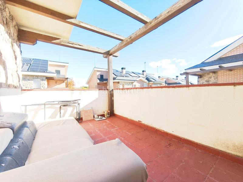 Foto ee1d5935-4f9d-4fbf-9880-45aa6ff652ca. Chalet avec cheminée chauffage parking dans Arcicóllar