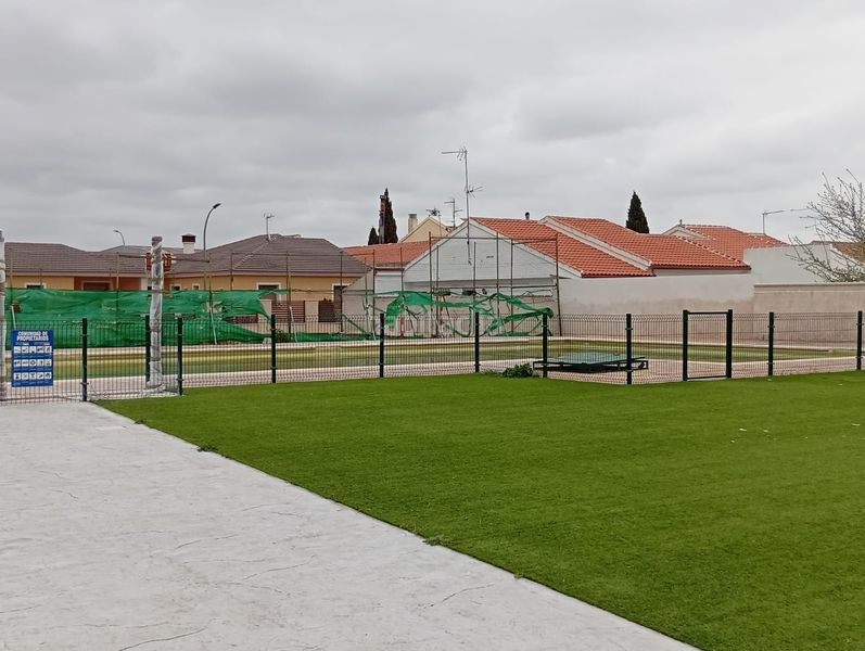 Foto 9214889a-7133-4efc-95c9-33413d15282e. Xalet amb calefacció aparcament piscina a Orgaz