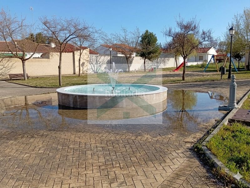 Foto ad446e95-5a4e-4886-8478-c2764e8e01cc. Xalet amb calefacció aparcament piscina a Orgaz