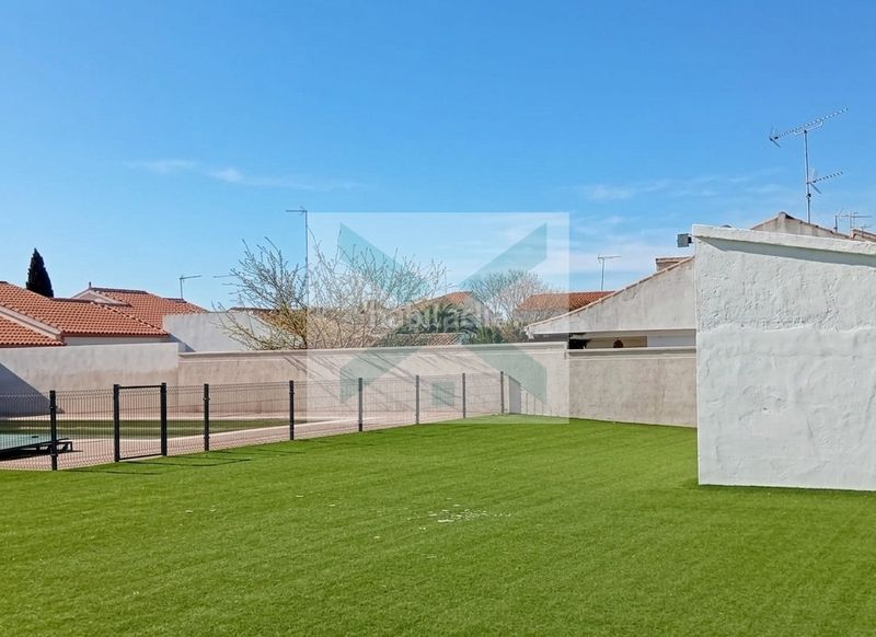 Foto fe726fd1-b032-4a7e-a99a-c78291384476. Xalet amb calefacció aparcament piscina a Orgaz