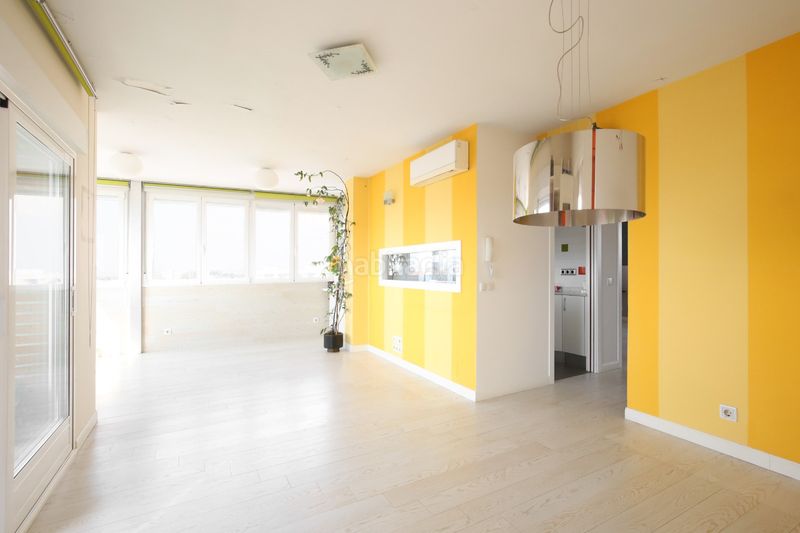 Foto 239be6cb-b246-4503-bbea-36d14f693e0c. Àtic amb calefacció piscina a San Pascual Madrid