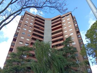 Aparcament cotxe a Vista Alegre