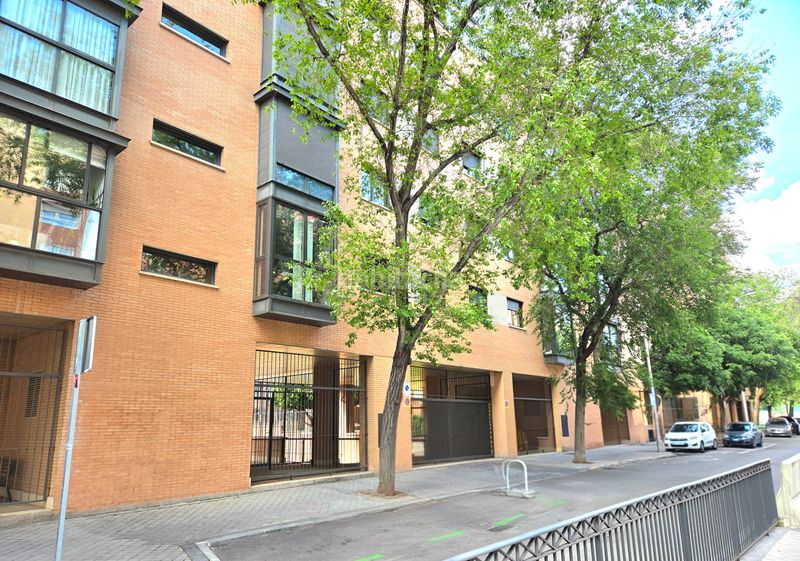 Foto 95677787-083a-4189-b8b4-c590d4e3bafa. Pis amb calefacció aparcament piscina a Delicias Madrid