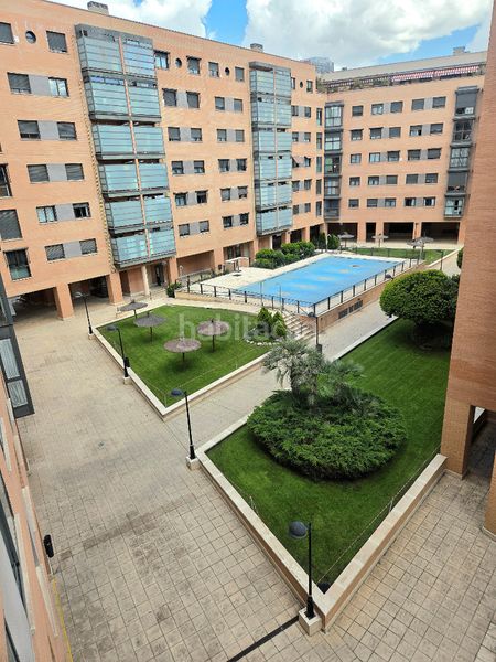 Foto fb345fad-bbd9-4f1c-9c8e-3fb821d0732d. Pis amb calefacció aparcament piscina a Delicias Madrid