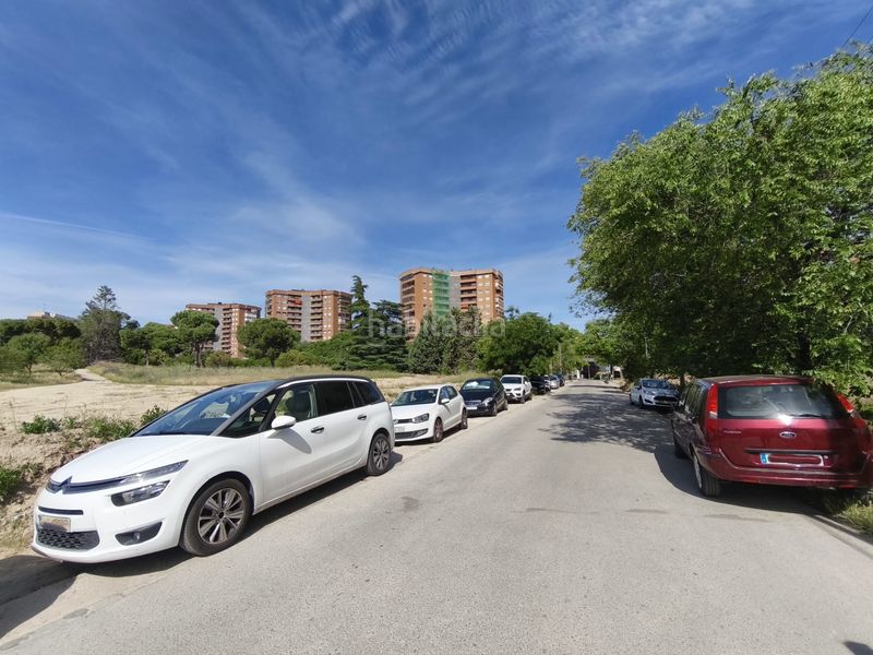 Foto 750db3e4-32d7-4f51-9bbc-5b980b75d565. Aparcament cotxe a Vista Alegre Madrid