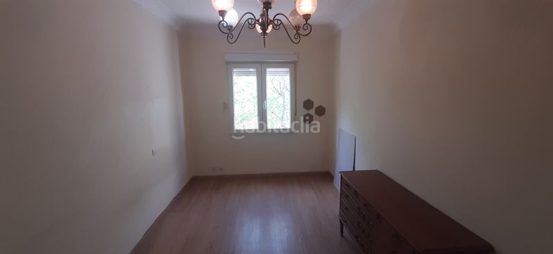 Foto 425cccf3-d0a7-43f6-ac33-e8bd0212328e. Pis a Estrella Madrid