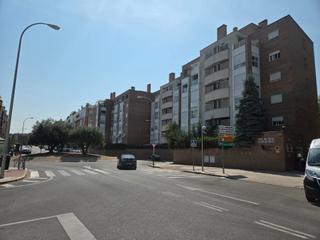 Pis  Avenida del talgo. Grupo inmobilario xanad by jess heredia pone a la venta en ara