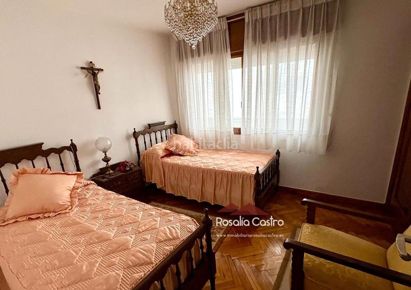 Foto 01077c62-09c5-4949-b724-5b1e77b79ef5. Piso  en urzaiz para reformar en Fátima Vigo