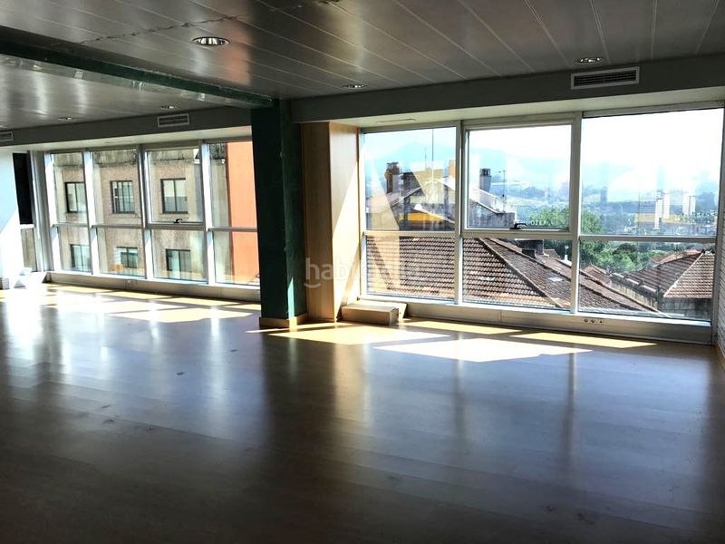 Foto 7276fa3a-1cae-4aa8-a9a8-46b3c3b7fb70. Nau industrial a Berbés - Peritos Vigo