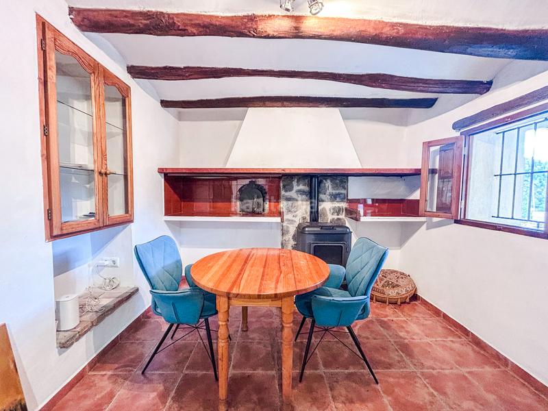 Foto a721ab16-a536-4cd0-abd5-aced25f75dd3. Casale con camino piscina in Torre de les Maçanes (la)