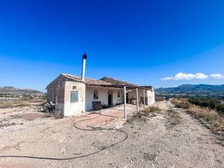Masa en San Crispn-Huerta Nueva-Estacin. Finca con ms de 20.000 m de terreno con amplias posibiliades