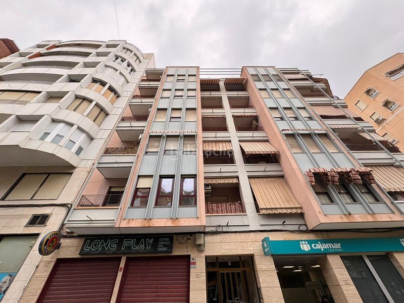 Foto 910c6e8f-c5c8-48f7-9427-436082635f31. Pis a Crevillente