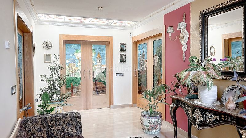 Foto 5669b858-451b-4739-a939-ea8dc9787e82. Xalet amb xemeneia calefacció aparcament piscina a Yecla