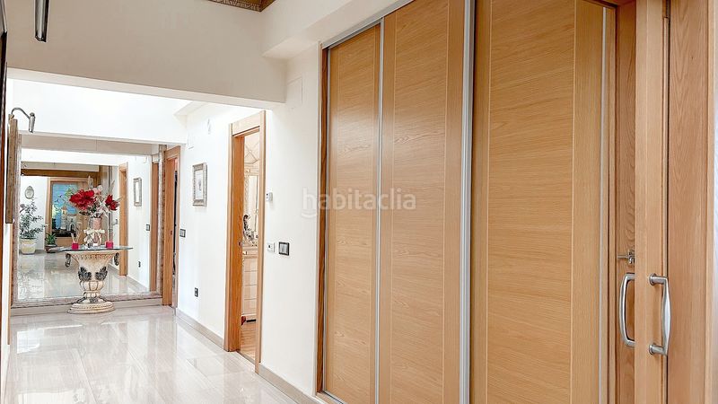 Foto 84b05345-3167-44ef-b03a-9c7e77f8587b. Xalet amb xemeneia calefacció aparcament piscina a Yecla