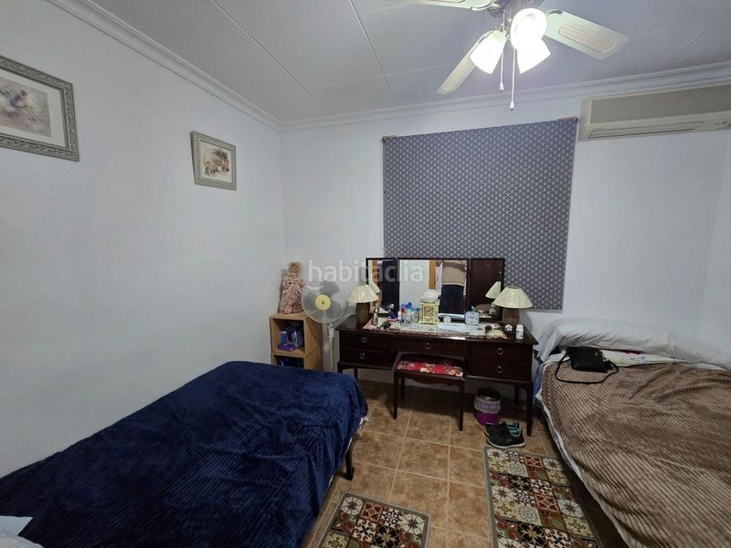 Foto 7ecf903f-bb6f-4589-8e61-d19c8e6fd83d. Xalet amb xemeneia piscina a Sax