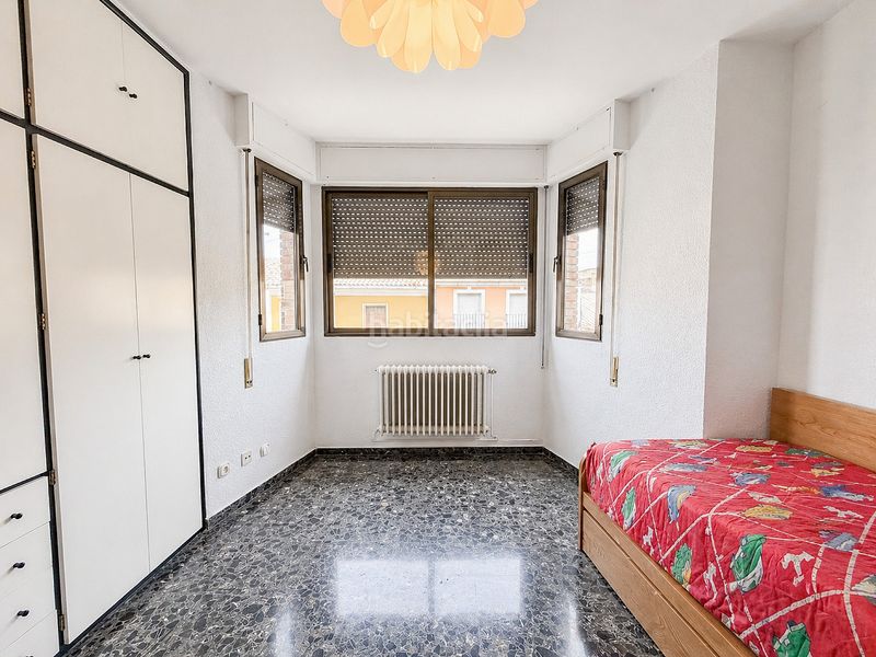 Foto 32075024-5754-4d8a-8e68-fd87086f9b3f. Casa amb calefacció aparcament a Yecla