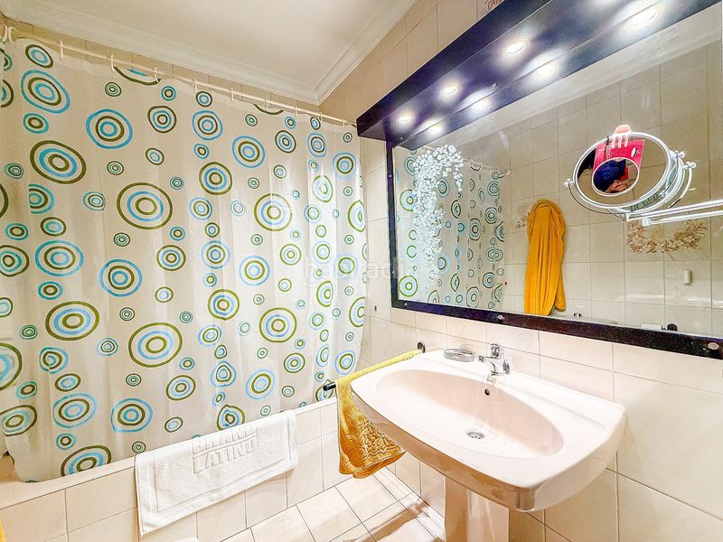 Foto 351cc72e-cd5d-4201-9adb-e944a55bcc66. Casa amb calefacció aparcament a Yecla