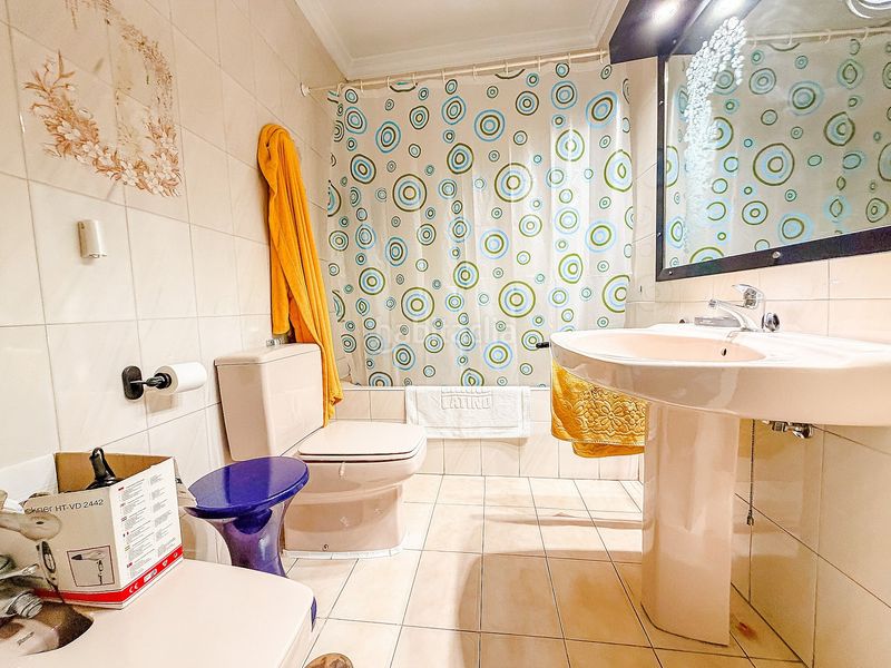 Foto 7feebed5-f4fd-4ed3-85ca-2a310797c1a5. Casa amb calefacció aparcament a Yecla