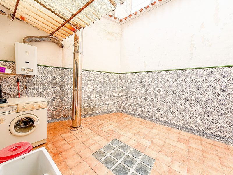 Foto 988cd07f-92ba-46b6-aac4-0d212d6eed48. Casa amb calefacció aparcament a Yecla