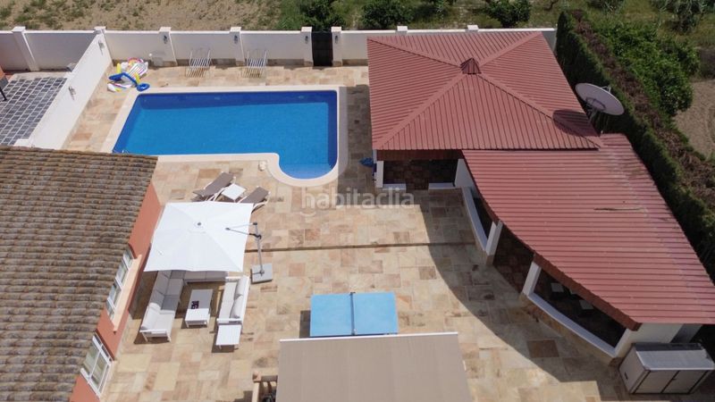 Foto 385c2305-92bf-4960-9e7c-62558d05b114. Xalet amb calefacció piscina a Rojales