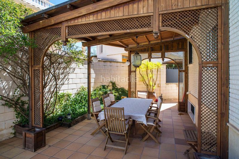 Foto 4fccbbd4-ef95-4974-bcfb-915940ab87de. Chalet con camino riscaldamento piscina in Plaza de Toros-Avenida Chapí-Trinquete Elda