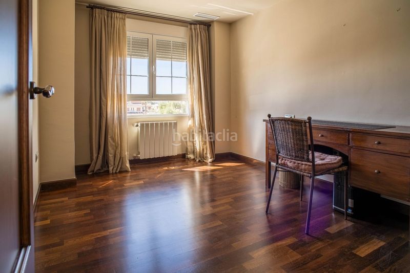 Foto 5f28c9da-1176-4cf0-9881-2ee6ddf40a42. Chalet con camino riscaldamento piscina in Plaza de Toros-Avenida Chapí-Trinquete Elda