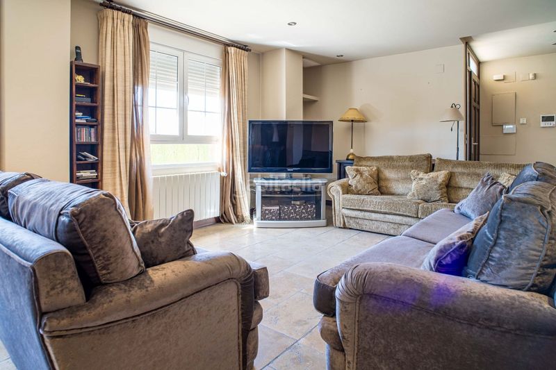 Foto 6215ff28-593d-4821-9d5d-5f9007a65992. Chalet con camino riscaldamento piscina in Plaza de Toros-Avenida Chapí-Trinquete Elda