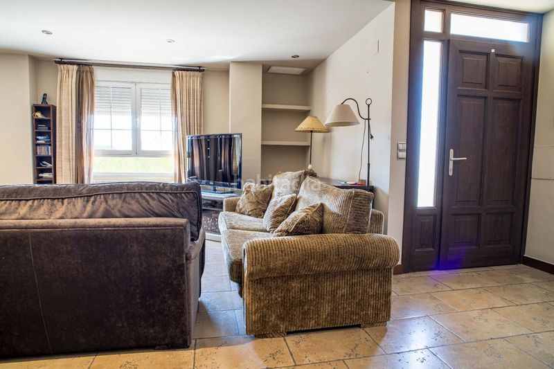 Foto 86b86254-99d4-48d4-9b7e-ba9eac0cb9c4. Chalet con camino riscaldamento piscina in Plaza de Toros-Avenida Chapí-Trinquete Elda