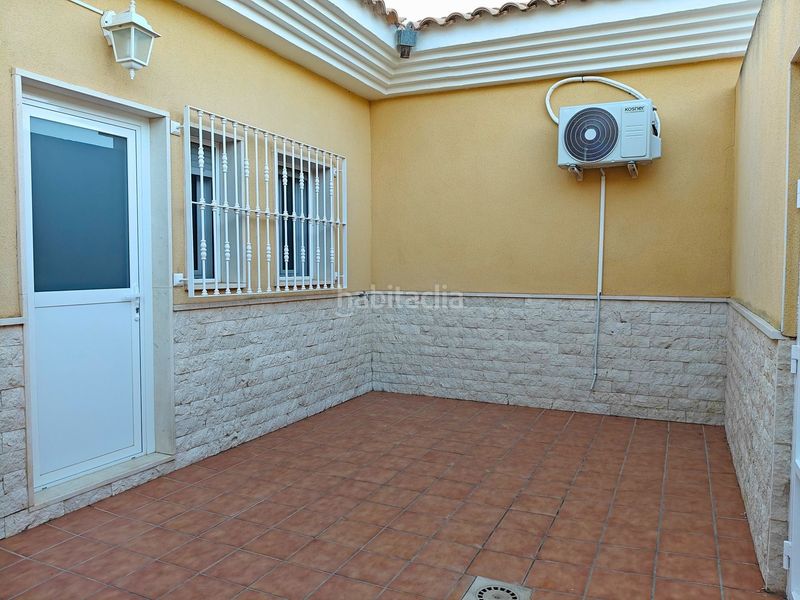 Foto 32844659-5581-4444-b408-093a0c7ed5fa. Chalet villa en Sax