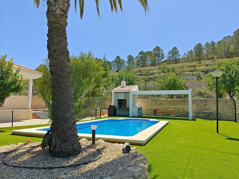 Foto 40e38d10-ef17-408c-aca3-0a2a4b010a6a. Chalet villa en Sax
