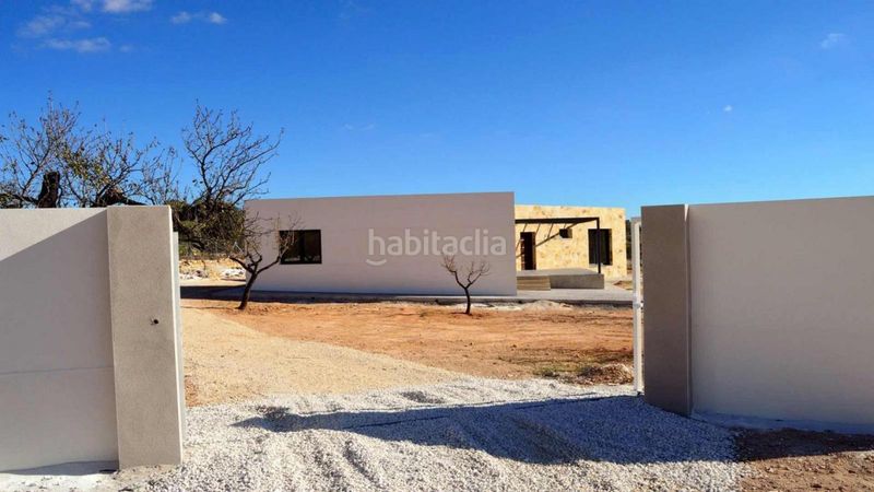 Foto 104d9c8e-c58a-4509-86e0-5bee63722a11. Xalet a Romana (la)