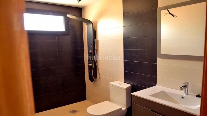 Foto a0ebc09b-7a77-4e8b-b7cb-2ece2c6a15a1. Xalet a Romana (la)