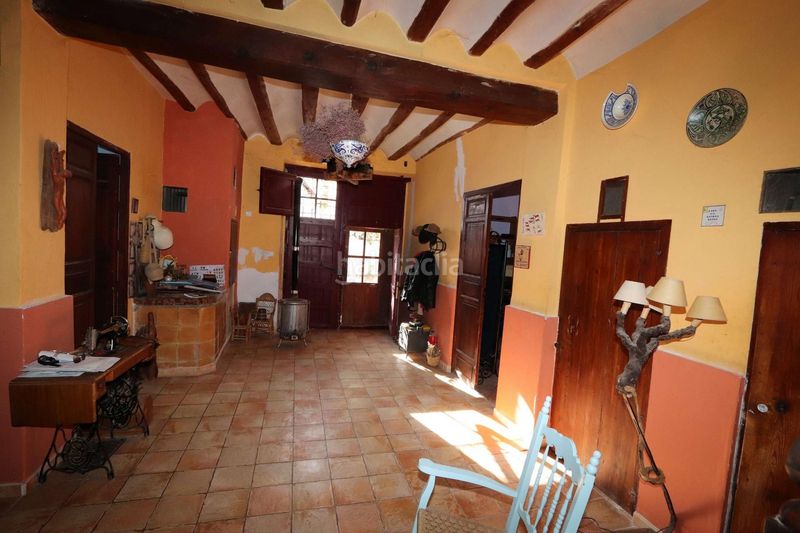 Foto 1f335f96-3ccb-4c8f-9dc5-84e374c82456. Local comercial a Pinoso