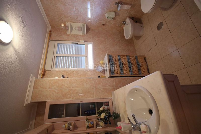 Foto b6d22c85-dc69-4c38-a61c-0adaab9ef25d. Local comercial en Monòver