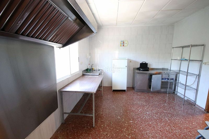 Foto d4817ffa-9db9-466c-99a0-cebae14b2dd3. Local comercial a Monòver