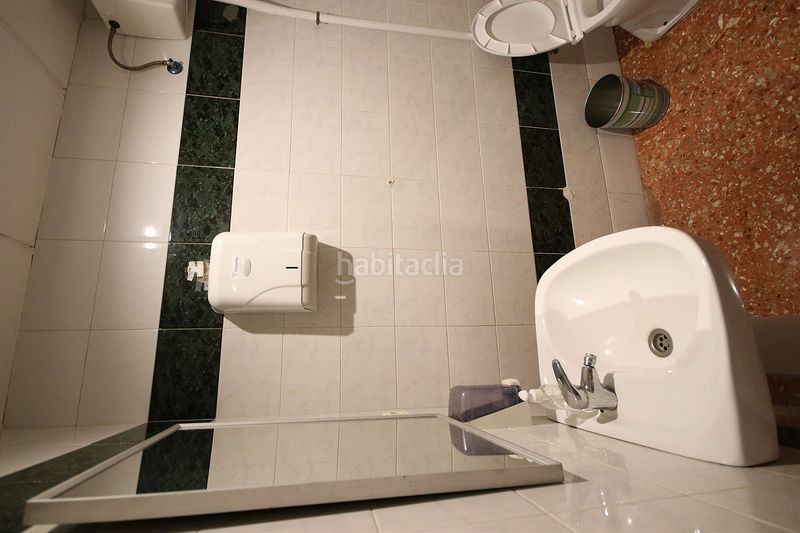Foto f319c10f-25ef-4116-b5b2-9c402ff76dde. Local comercial a Monòver