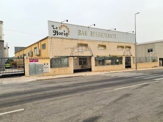 Business premise in Salinas. Gran restaurante con salones para eventos en alquiler o compra.