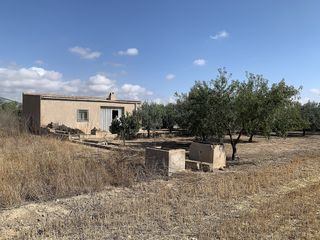 Mas à Caudete. Casa para reformar en caudete
