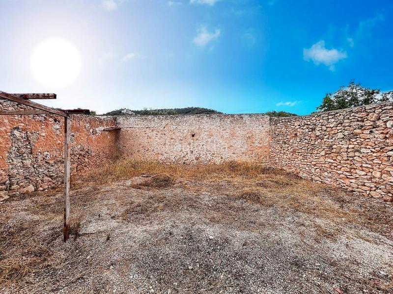 Foto a008fe54-0a2e-4324-8276-ab4b640e3322. Casa a schiera con camino parcheggio in Abanilla