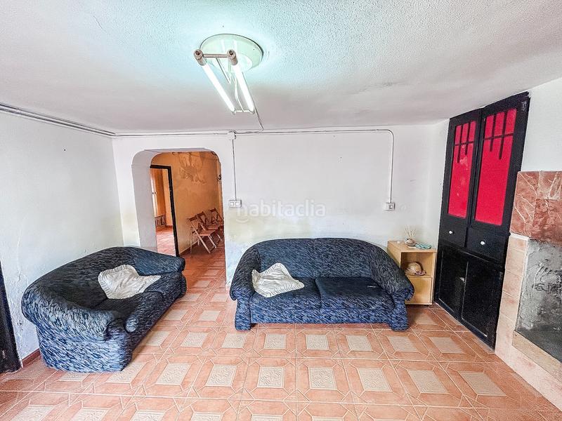 Foto e7ffa0fc-8b39-4880-96fd-ff68e3f9d6ea. Casa a schiera con camino parcheggio in Abanilla