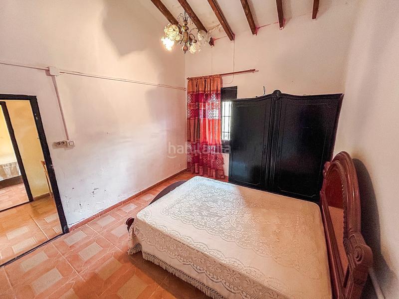 Foto f0fbec56-6d3a-449f-a676-5d0933d81338. Casa a schiera con camino parcheggio in Abanilla